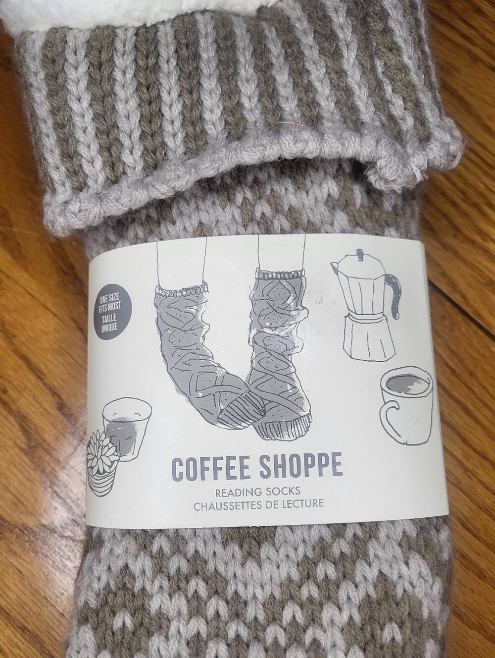 ✨️ Coffee Shoppe Reading Socks O/S